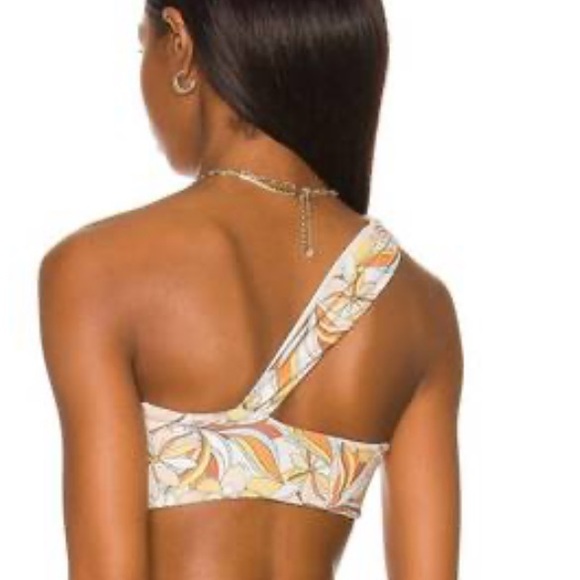 NWT  L*SPACE mick bikini top in soulshine floral - Picture 2 of 15